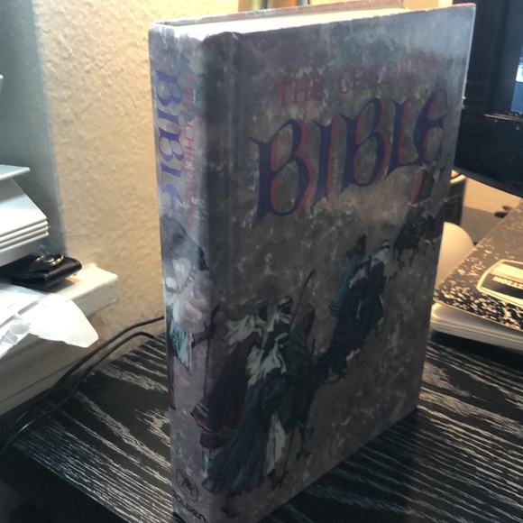 The Golden Children's Bible Golden Books 1999 Stories Old New Testament Christai - Picture 12 of 12